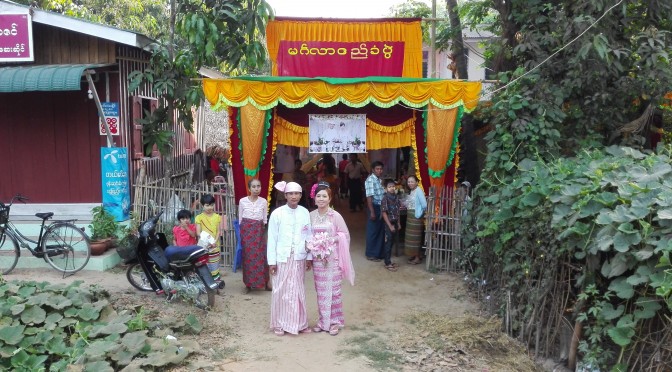BABA-Birmania-20160303-Daik-U-Casament-Nuvis
