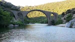 Pont bizantí sobre el riu Kompsatos